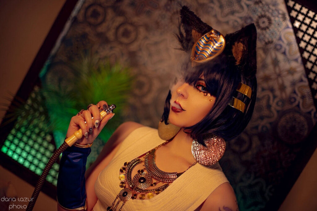 Instagram – Cosplay – Bizarre Deer – Nude