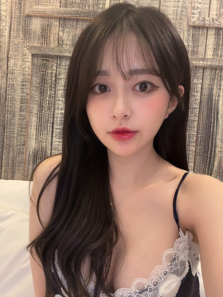 afreecaᵀⱽ – Asian – Korean – BJ김빵귤 ( flower1023 ) – Nude