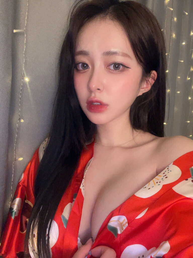 afreecaᵀⱽ – Asian – Korean – BJ김빵귤 ( flower1023 ) – Nude