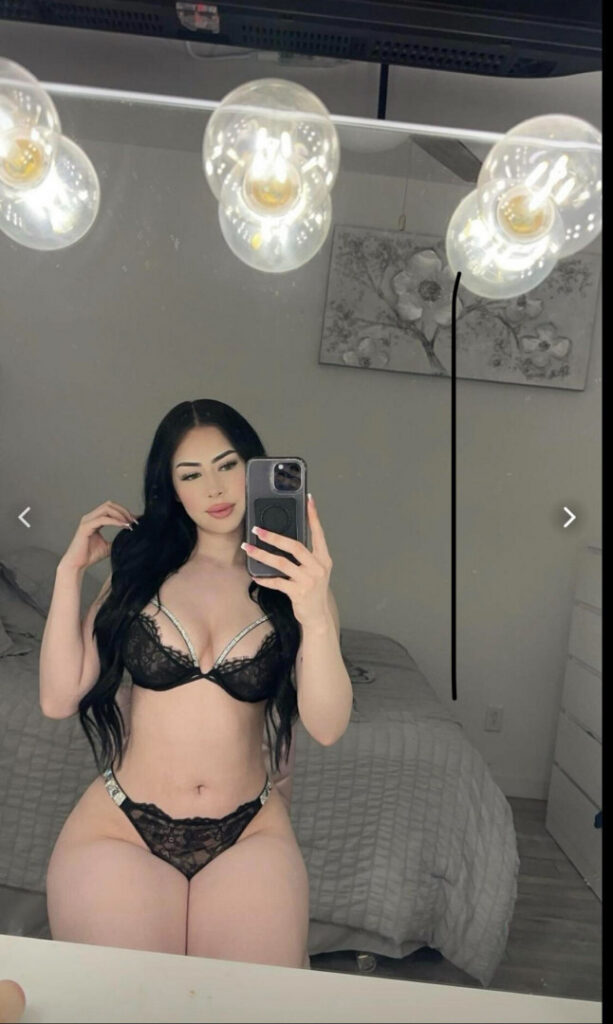 OnlyFans – Latina – Briialexia – Nude