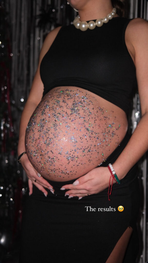 Youtube – Brooklyn and Bailey – Nude