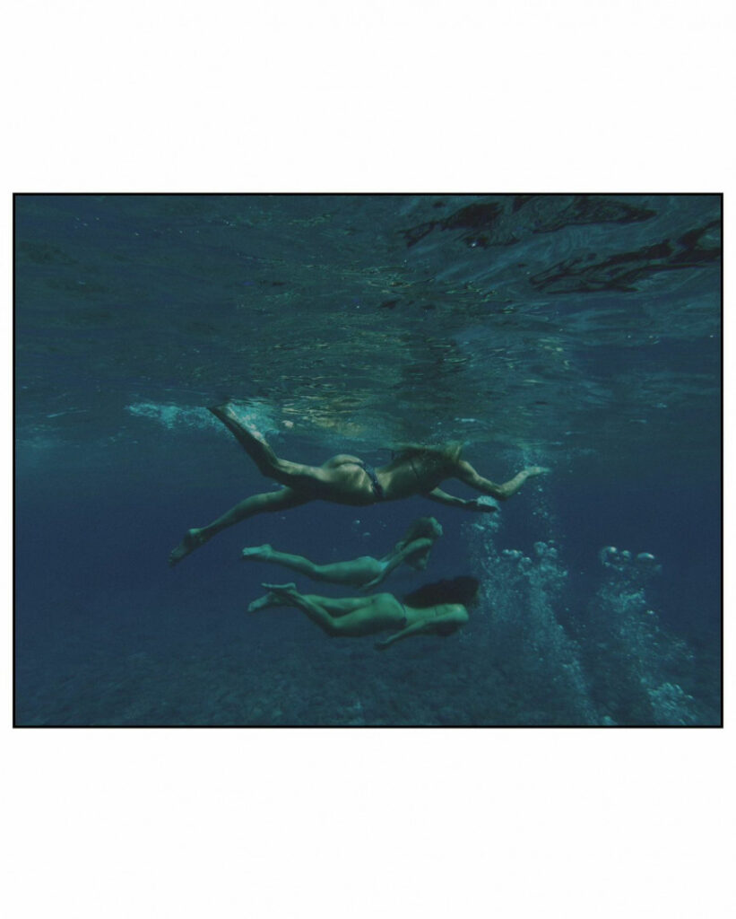 Celeb – Candice Swanepoel – Nude