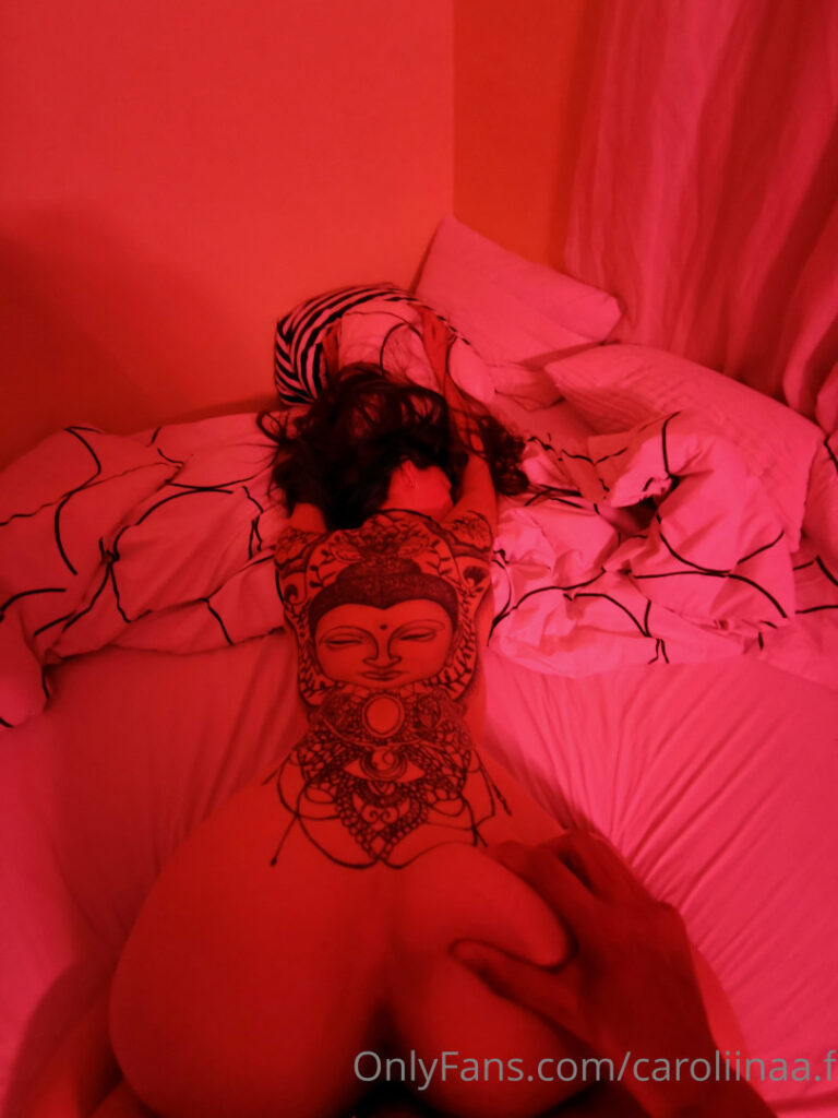 OnlyFans – caroliinaa.f – Nude