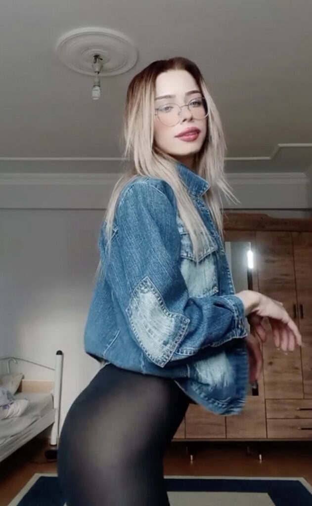 TikTok – ceyda – ceyda_690 – ceyda_.69 – Nude Leaks