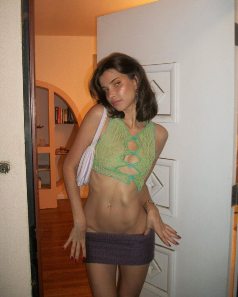 Instagram – charlotte dalessio  charlottedalessio  Charlotte D’Alessio  Briar Christina D’Alessio – Nude Leaks