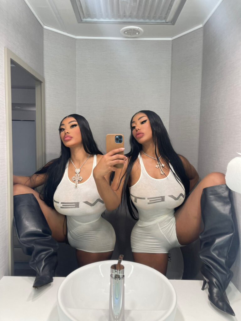 OnlyFans – Instagram – clermont twins theclermonttwins – Nude