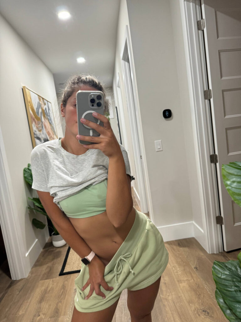 TikTok – Corina_907 | Corinna Layton – Nude