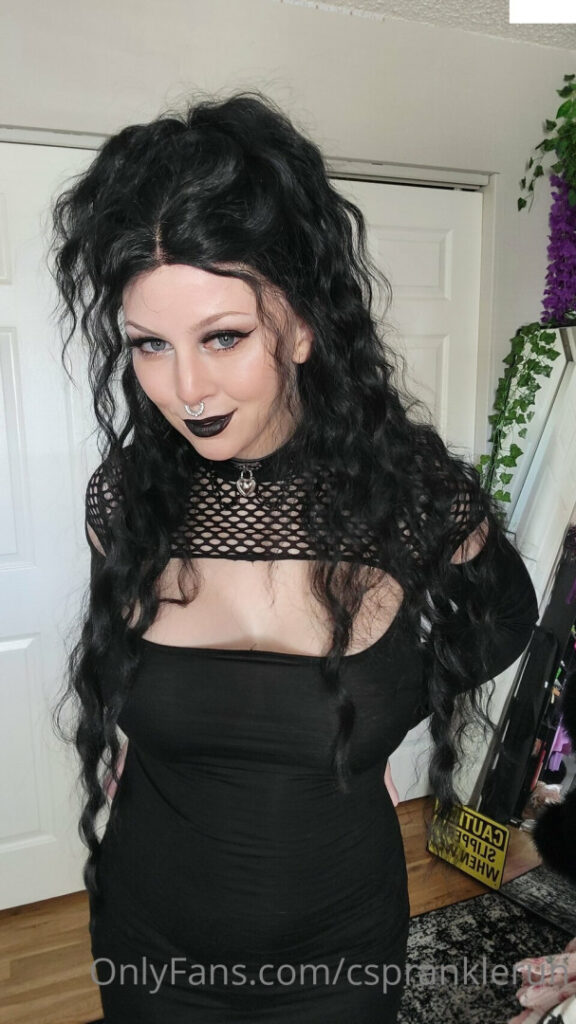 OnlyFans – Cspranklerun / Christine Sprankle – Nude