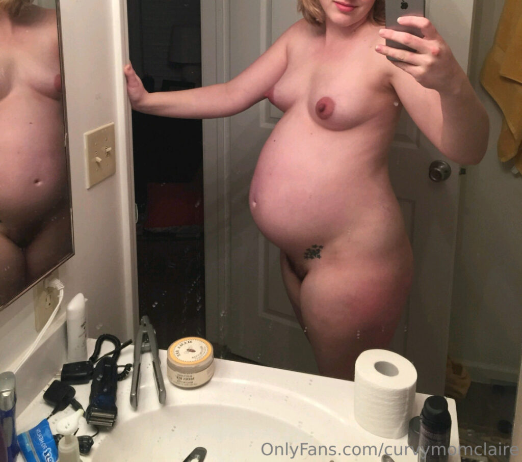 OnlyFans – T H I C C – MILF – Curvy mom claire – Nude