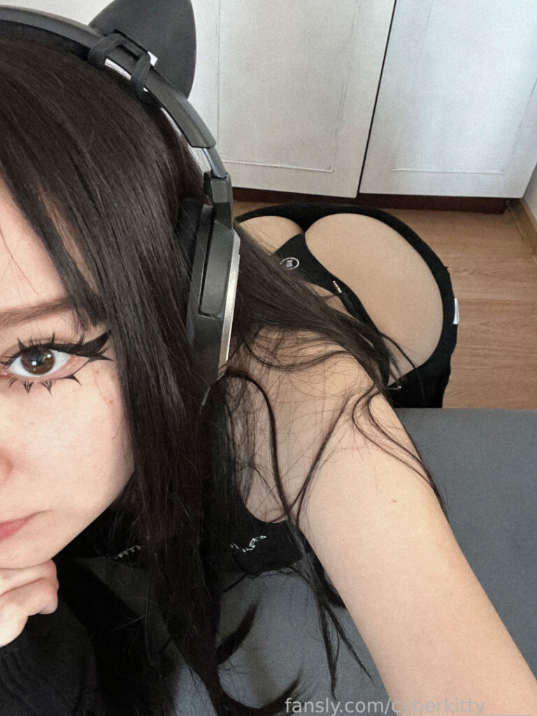 Twitch – cyberkitty_____  / Dayana Yessembayeva / cyberkitty – Nude