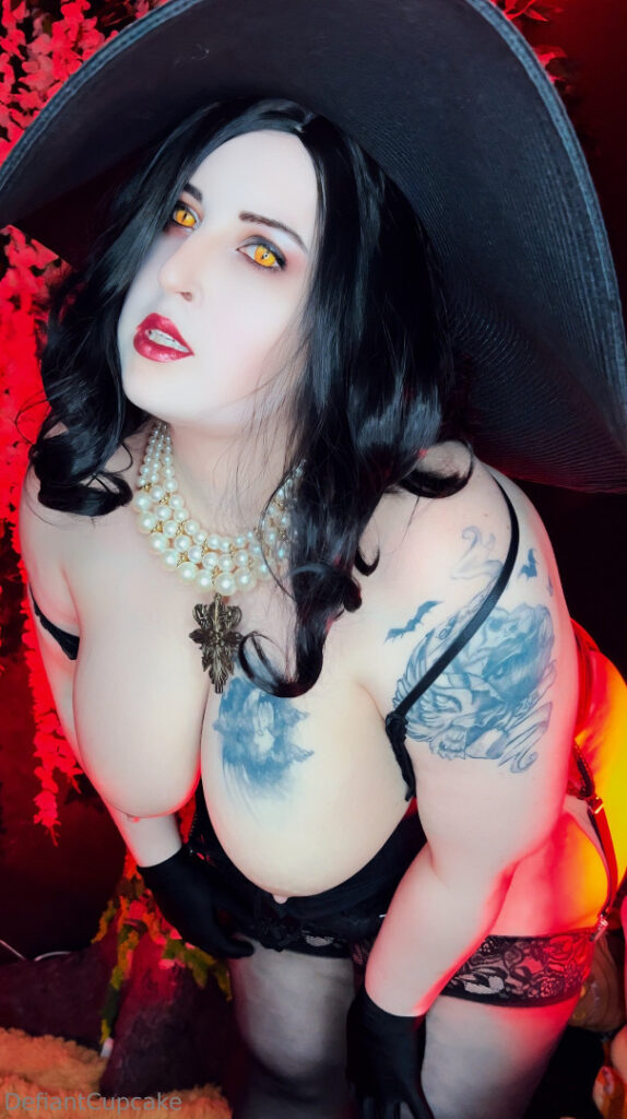 Patreon – OnlyFans – TikTok – Instagram – DefiantCupcake / WonkyWandTavern / DefiantCupCakeOfficial – Nude