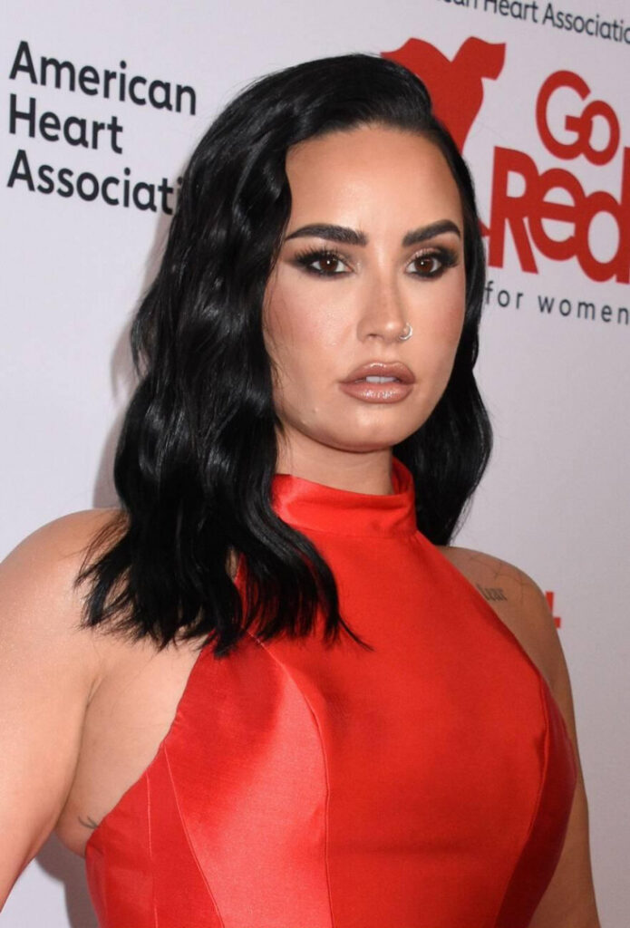 Celeb – Demi Lovato – Nude