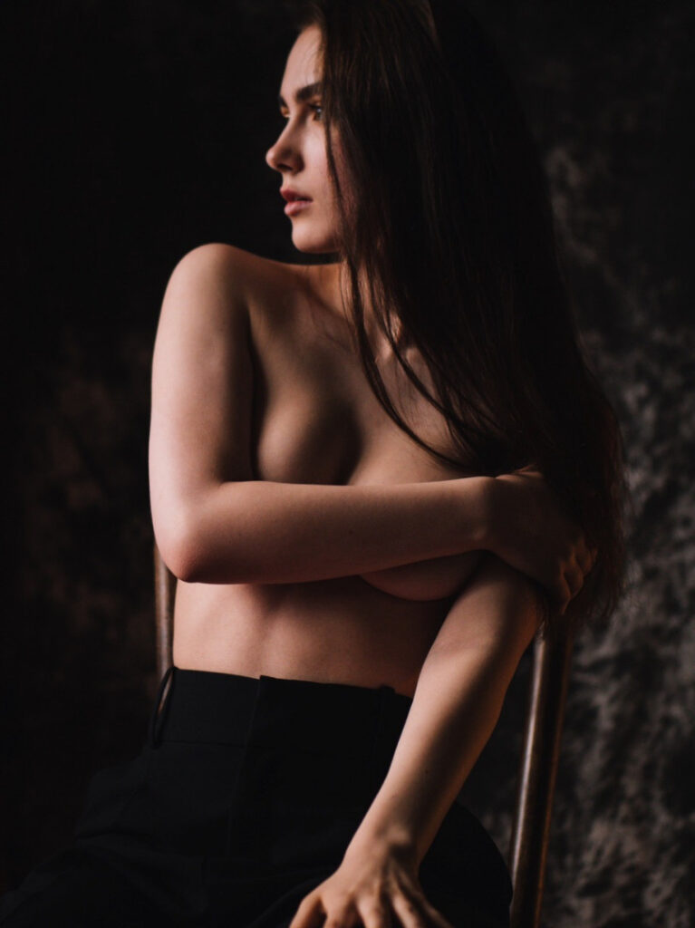 Instagram – Diana Elias – Nude