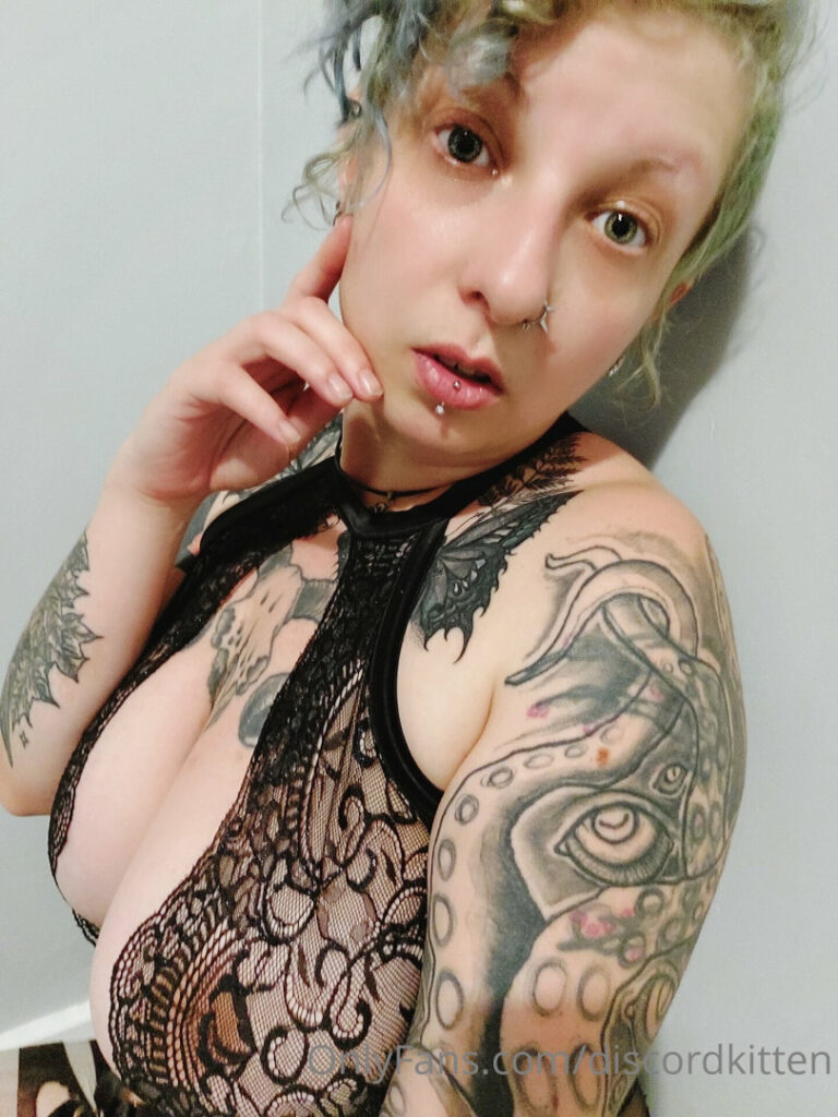 OnlyFans – Discordkitten – Nude