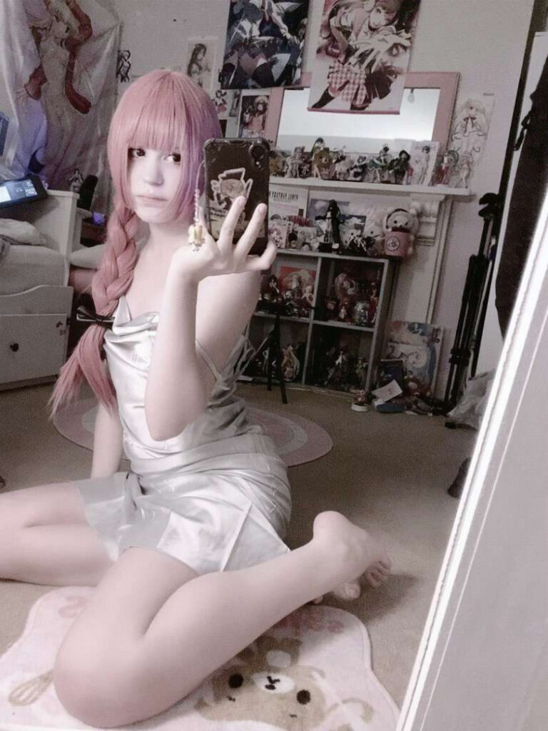 Dizzy / nadecola9 – Nude