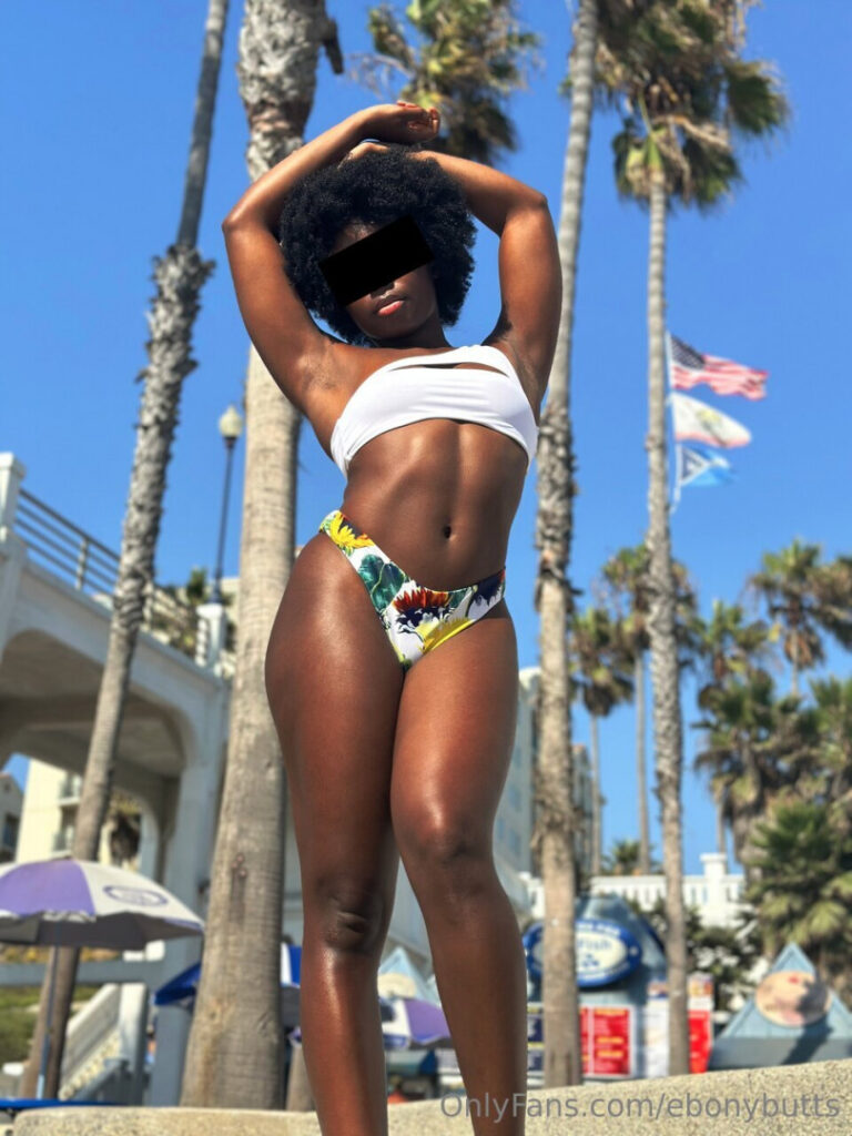 OnlyFans – Petite – Ebony – Ebony Butts / PastaToots – Nude