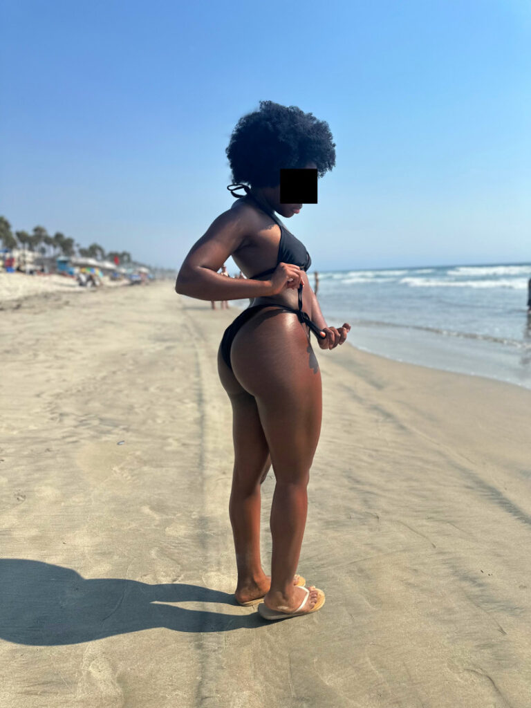 OnlyFans – Petite – Ebony – Ebony Butts / PastaToots – Nude