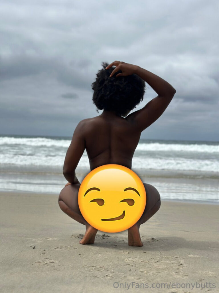 OnlyFans – Petite – Ebony – Ebony Butts / PastaToots – Nude