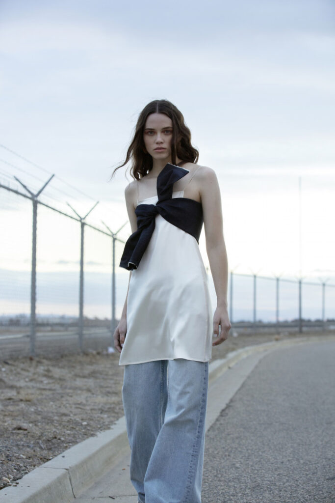 Instagram – Elaine Carlin – Nude