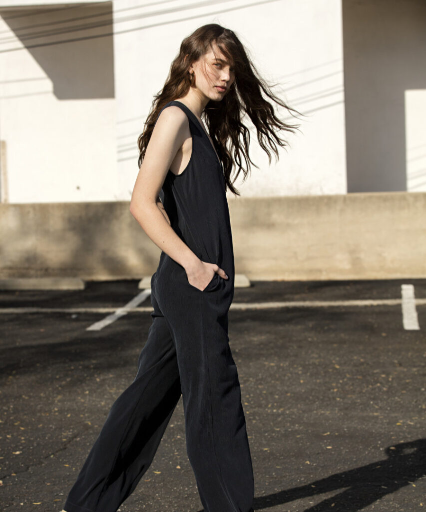 Instagram – Elaine Carlin – Nude