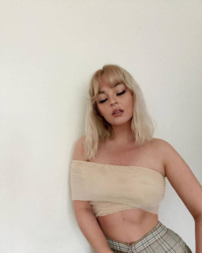 OnlyFans – TikTok – Emily Rose Perrin / emilyrxse / Em Fandango – Nude