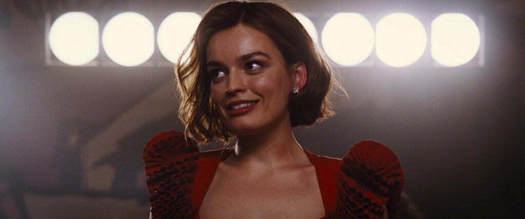 Celeb – Emma Mackey – Nude