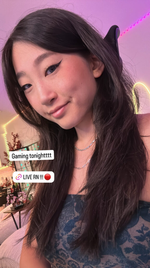 Twitch – Asian – Emma Meili / Emma Mei-Li – Nude