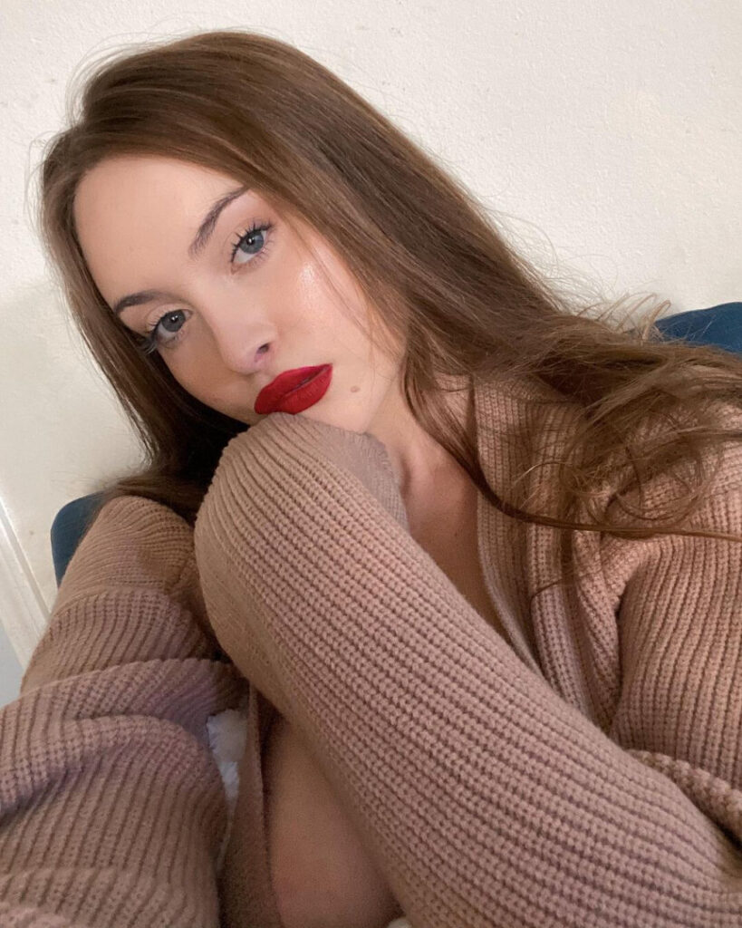 Instagram – ⠀X⠀ – T H I C C – Erin Marley Klay /  erinmarleyklay – Nude Leaks