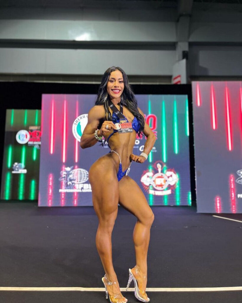 TikTok – Instagram – Latina – Esme Diaz – Nude