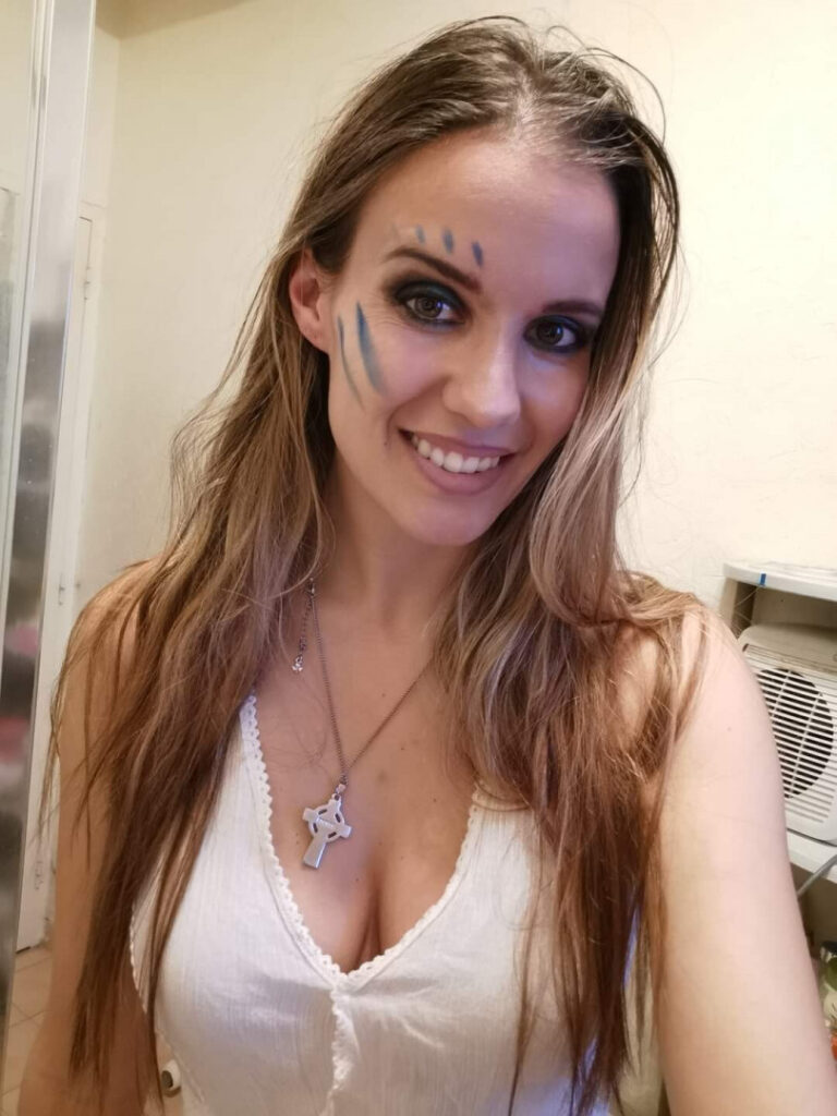 Instagram – Ewenae – Nude