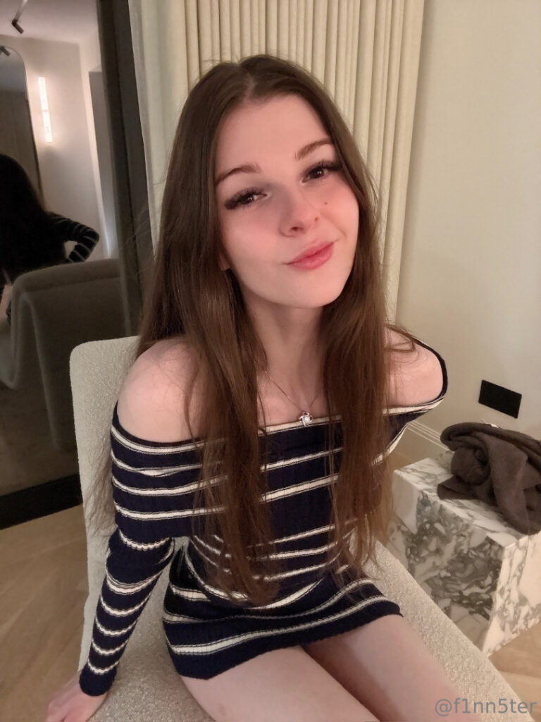 Trans – F1nn5ter – Nude Leaks