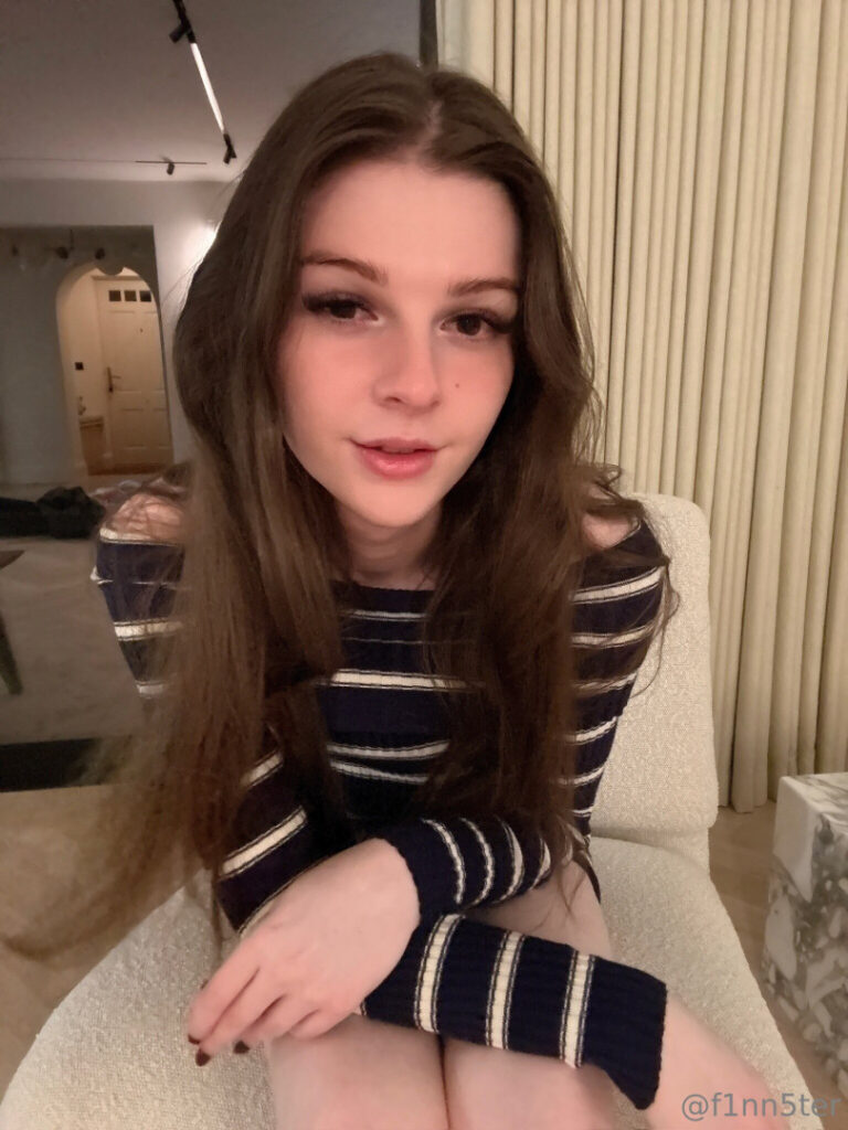 Trans – F1nn5ter – Nude Leaks