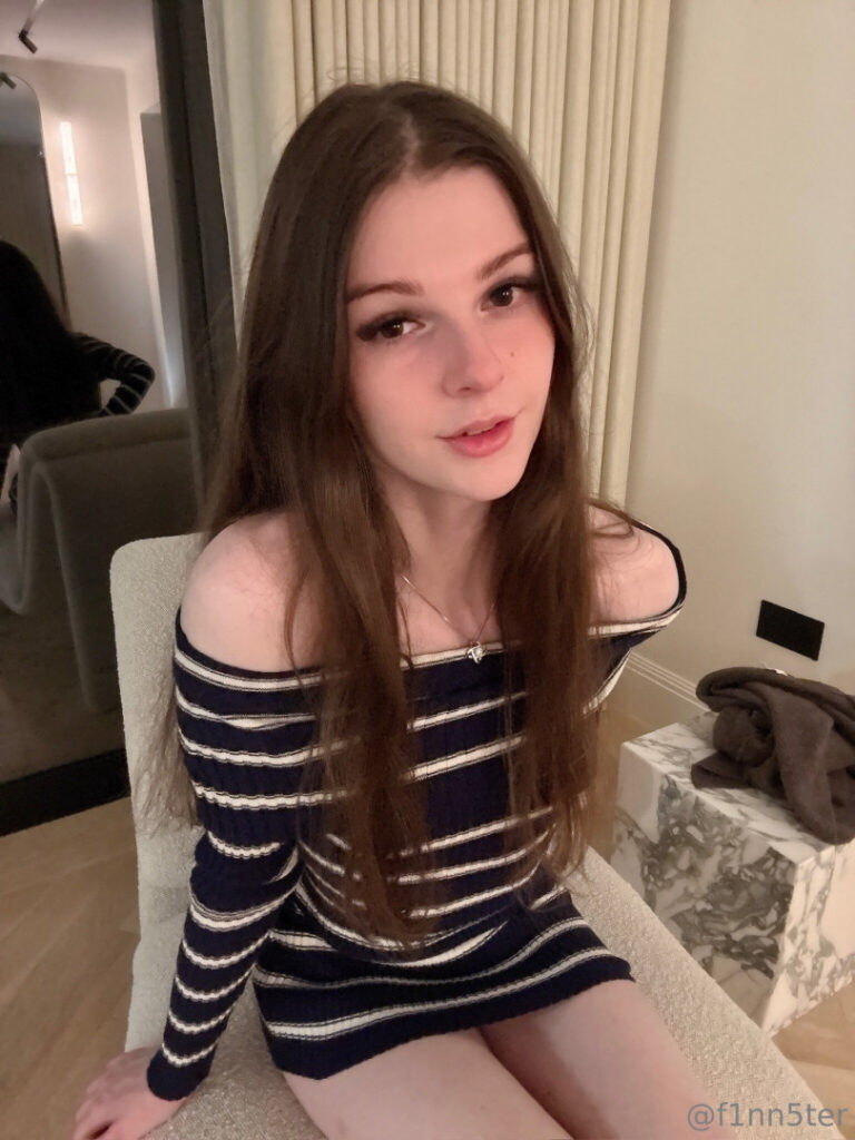 Trans – F1nn5ter – Nude Leaks