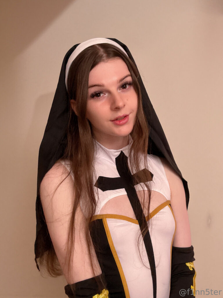 Trans – F1nn5ter – Nude Leaks