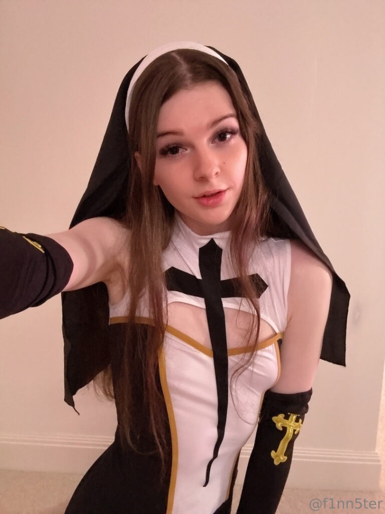 Trans – F1nn5ter – Nude Leaks