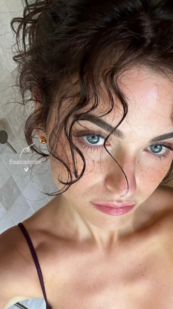 Instagram – Fabienne Bethmann – Nude