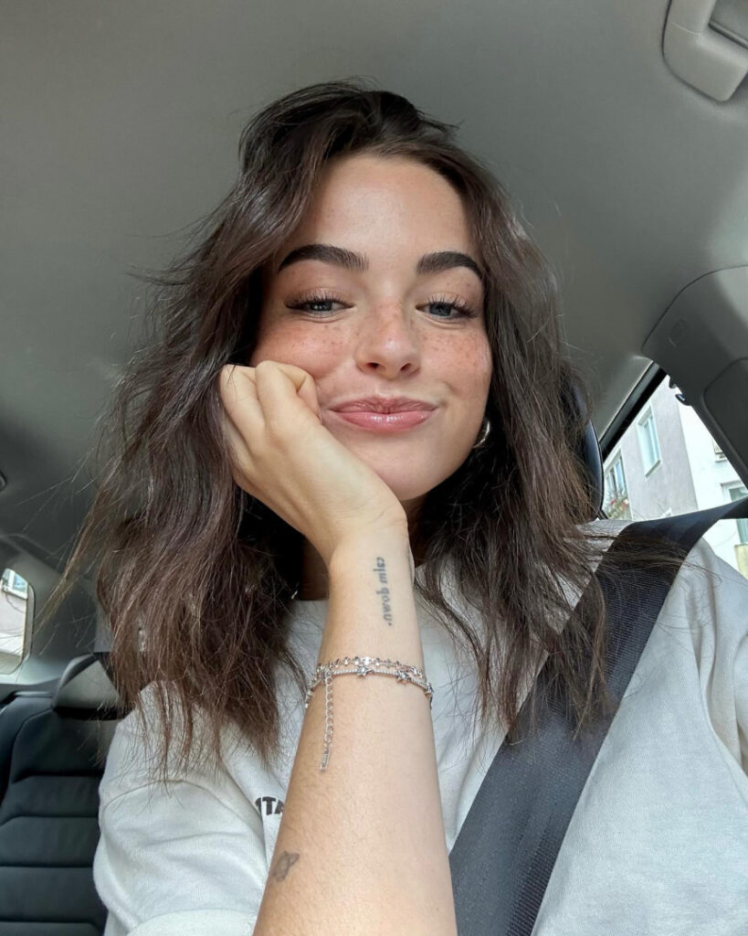 Instagram – Fabienne Bethmann – Nude