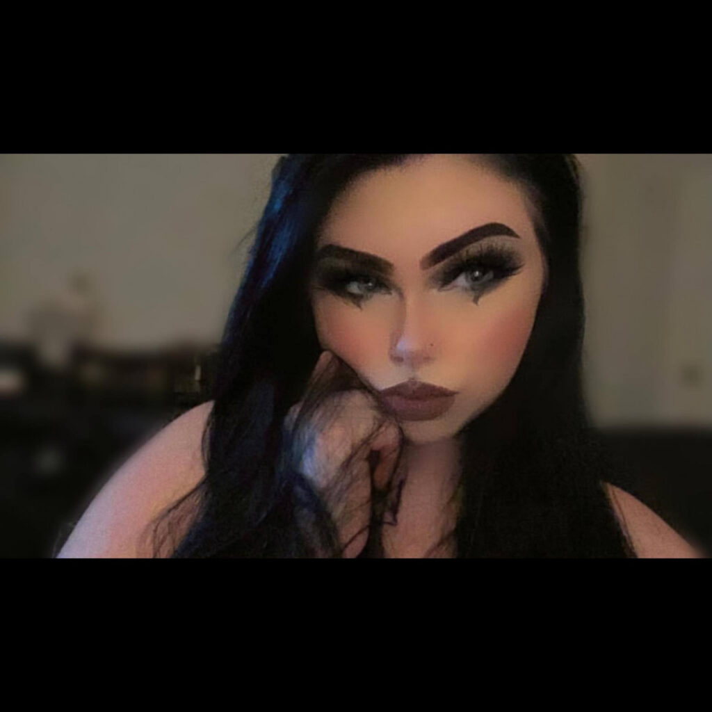 OnlyFans – ⠀X⠀ – T H I C C – Fav_Goth_Slut / FavGothSlut / Kelsey Ferry – Nude Leaks