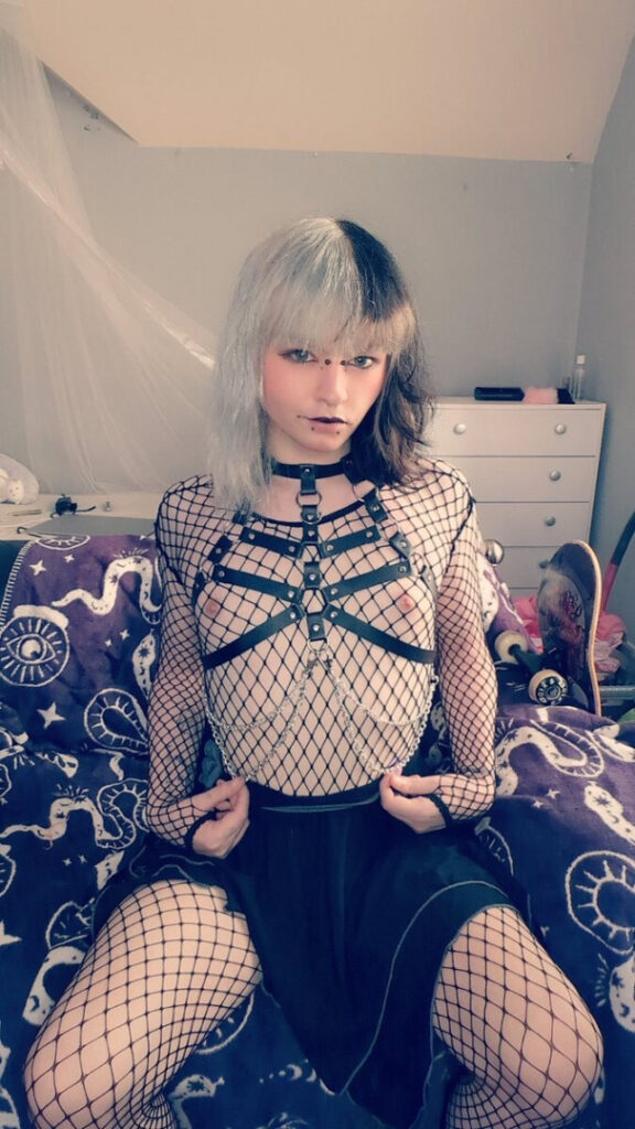 Trans – OnlyFans – Faye Hizuki  @rfayemoonlight – Nude Leaks