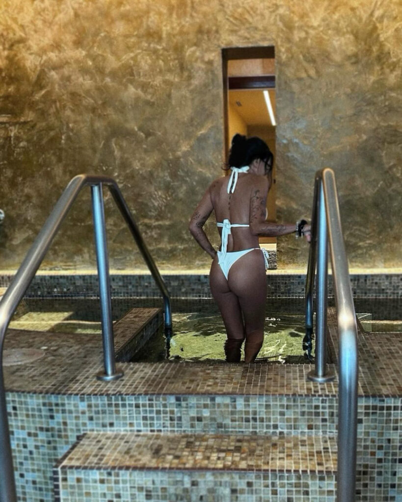 Twitch – OnlyFans – Fansly – Firedancer – Nude