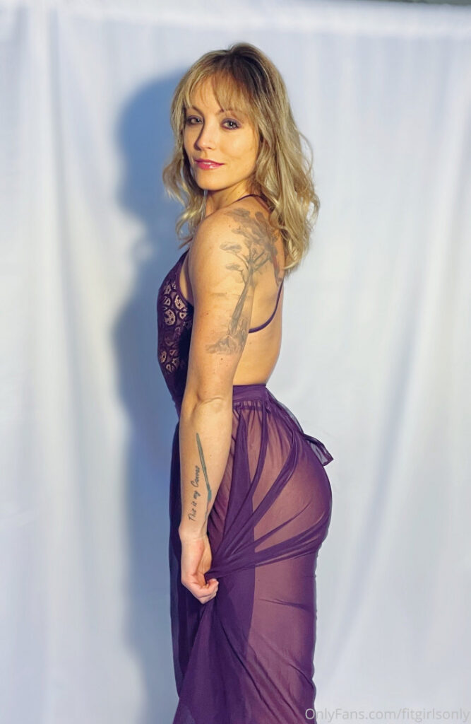 OnlyFans – FitGirlsOnly Kat – Nude