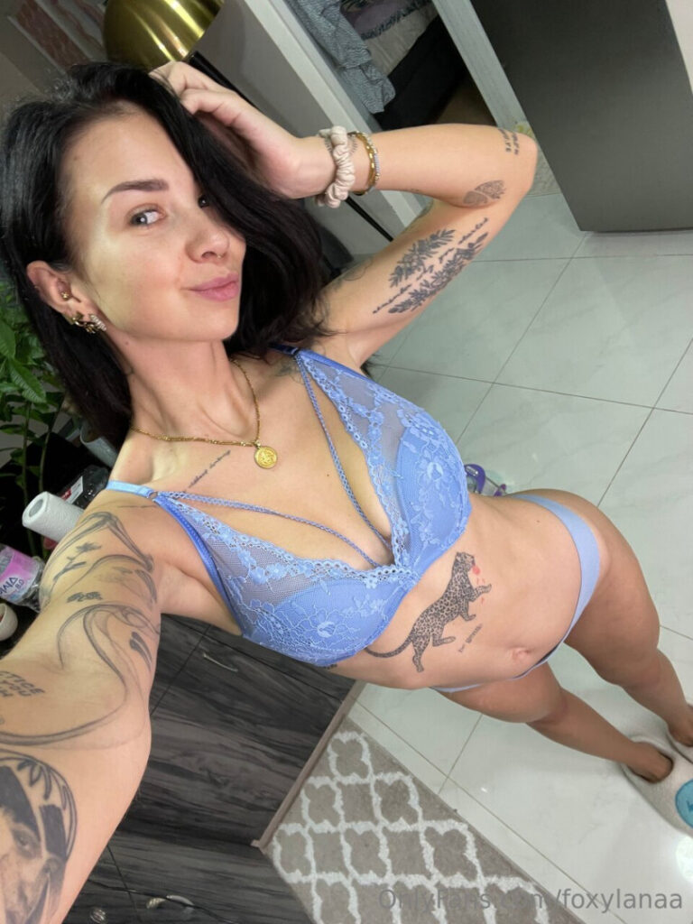 OnlyFans – TikTok – foxy lana foxylanaa – Nude