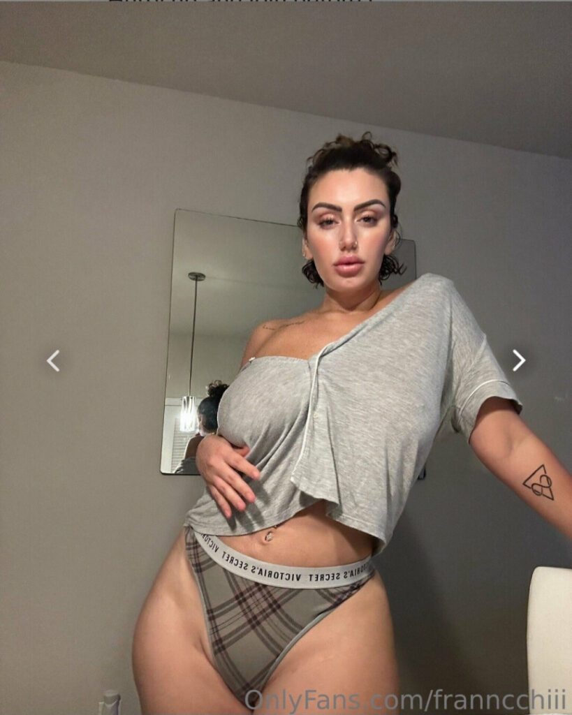 OnlyFans – franncchii – Nude