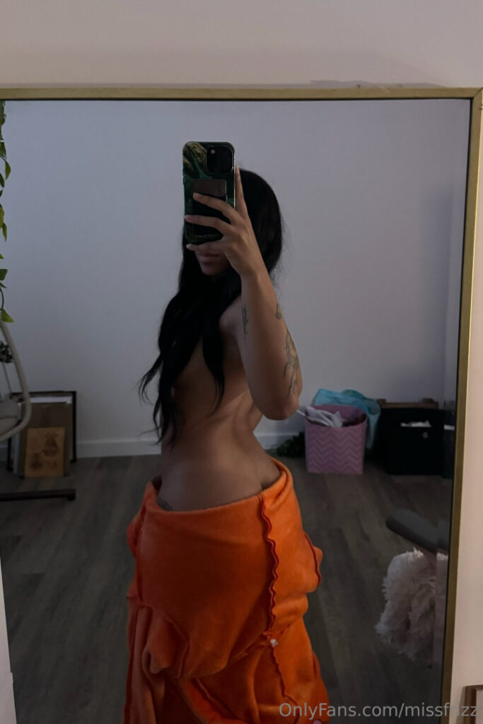 OnlyFans – Ebony – Frizzylifts – Nude