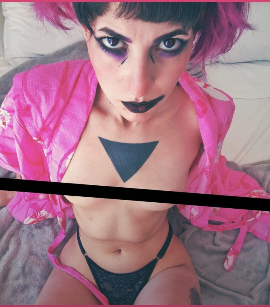 Brazil – OnlyFans – Cosplay – Fthemoney / Dox – Nude Leaks