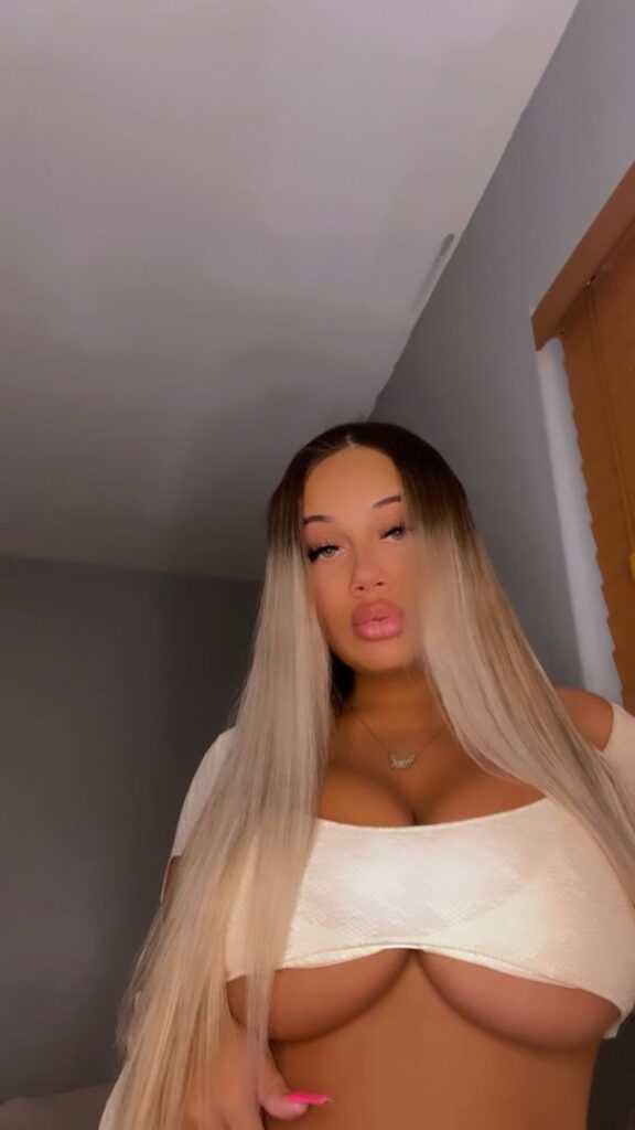 OnlyFans – TikTok – Giannamalave / tsuande – Nude