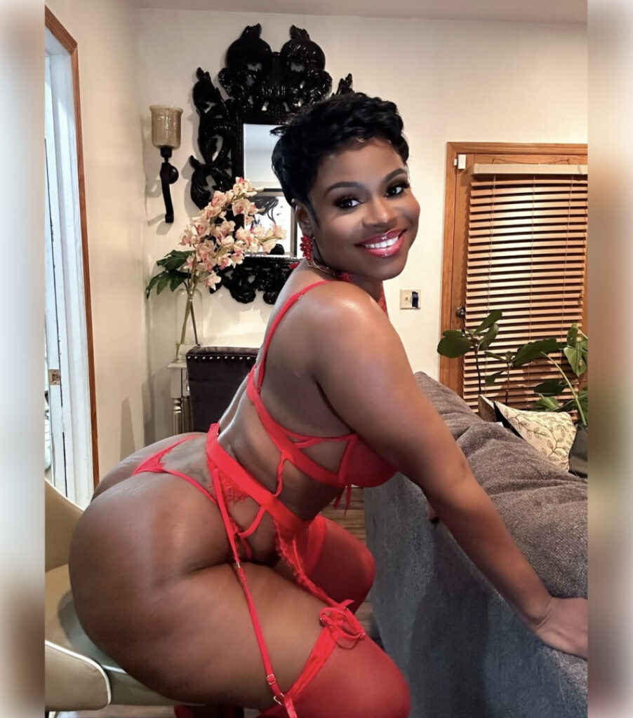 Instagram – Fanfix – Ebony – Gigi_Empress – Nude Leaks