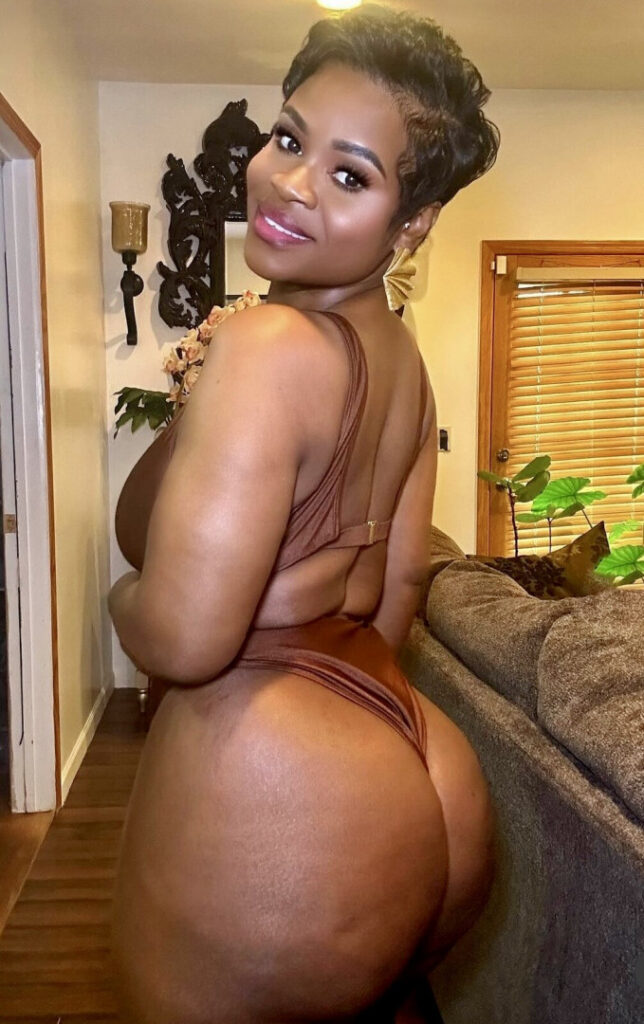 Instagram – Fanfix – Ebony – Gigi_Empress – Nude Leaks