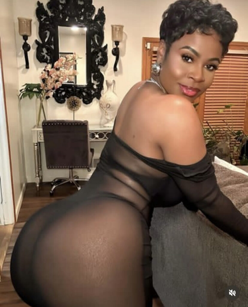 Instagram – Fanfix – Ebony – Gigi_Empress – Nude Leaks