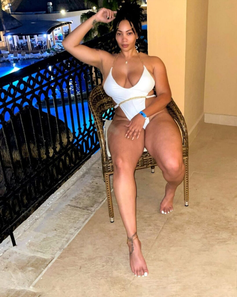 OnlyFans – T H I C C – God Beth / Ms.SublimeSoles – Nude